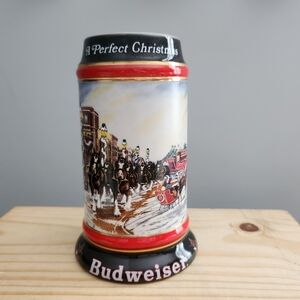 Budweiser 1992 "A Perfect Christmas" Clydesdales Horse Wagon Beer Stein Mug